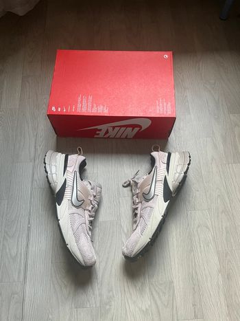 Chaussure Nike v2k run