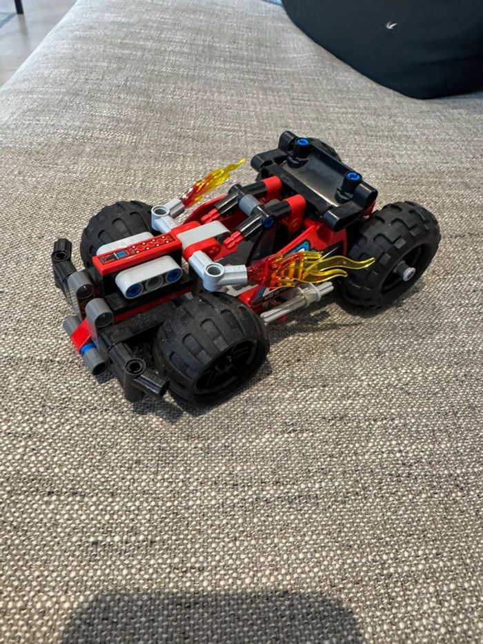 Voiture lego technique