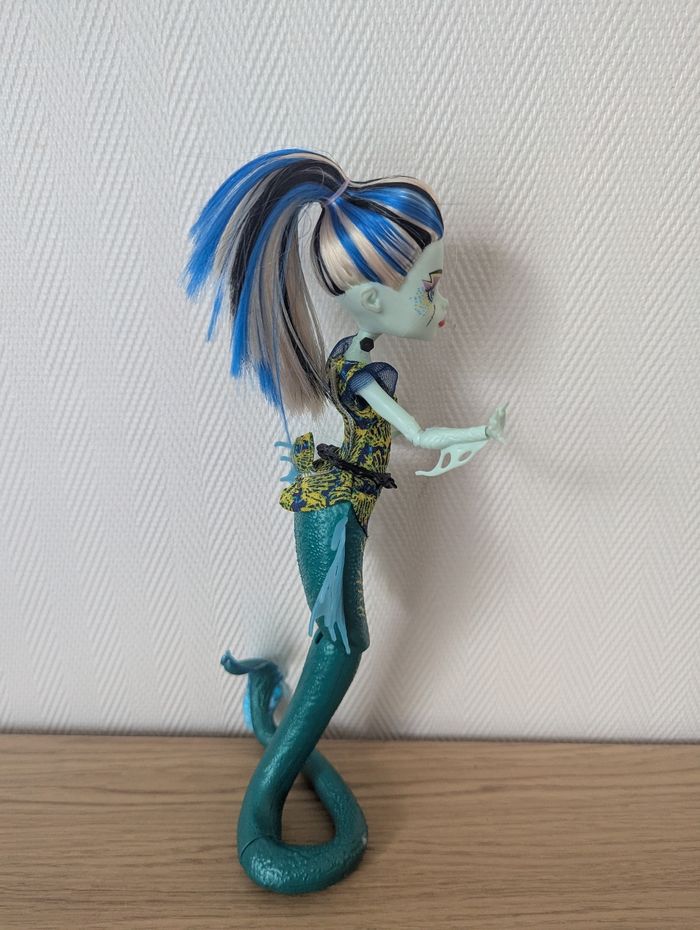 Poupée Monster high Frankie great scarrier reef - photo numéro 5