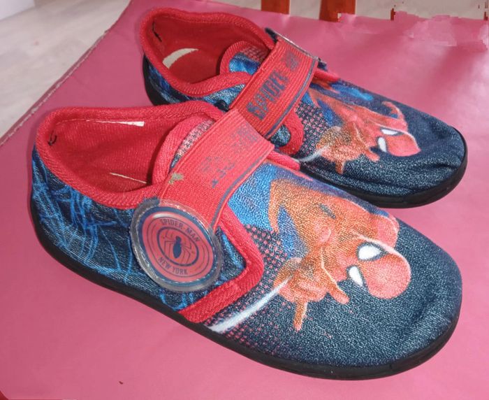 Chaussons Spiderman P. 29