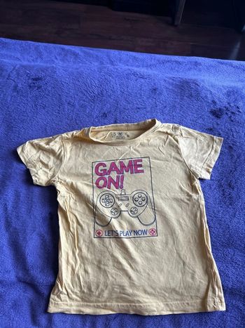 T-shirt manches courtes garcon en coton jaune motif console de jeu U essentiel taille 4ans