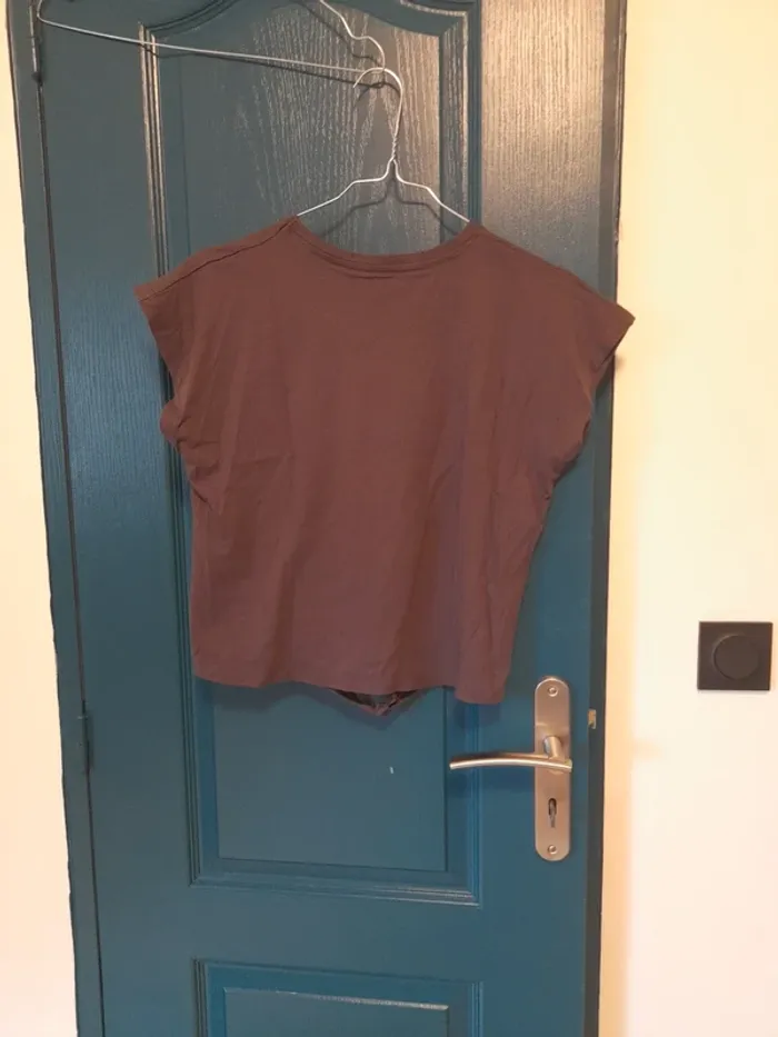 T shirt taille 12 ans - photo numéro 6