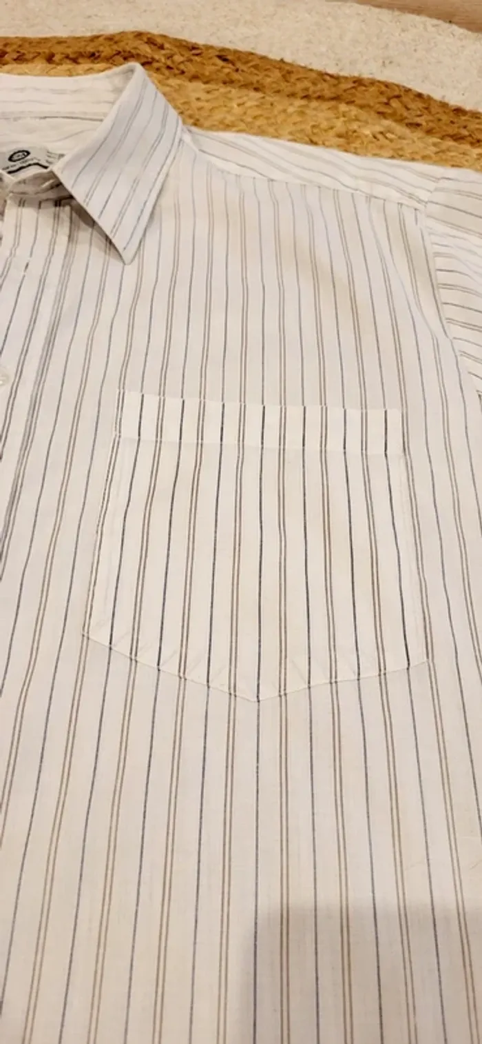 Chemise homme C&A rayée blanche/grise - Taille L - Très bon état - photo numéro 5