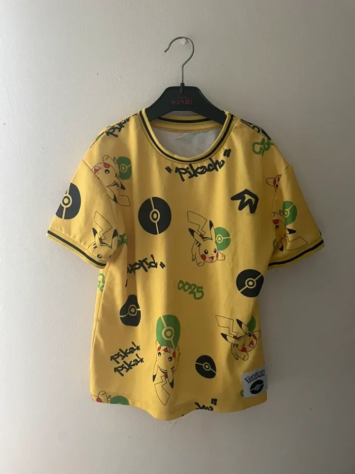 T-shirt Pokémon