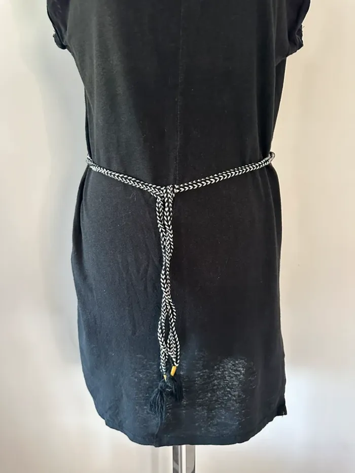 Robe noire légère - photo numéro 3
