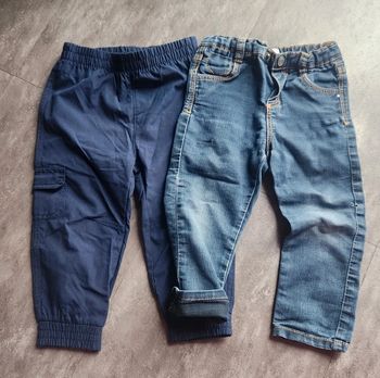 Lot pantalon bébé 18 mois
