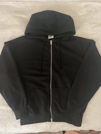 sweat noir pull&bear