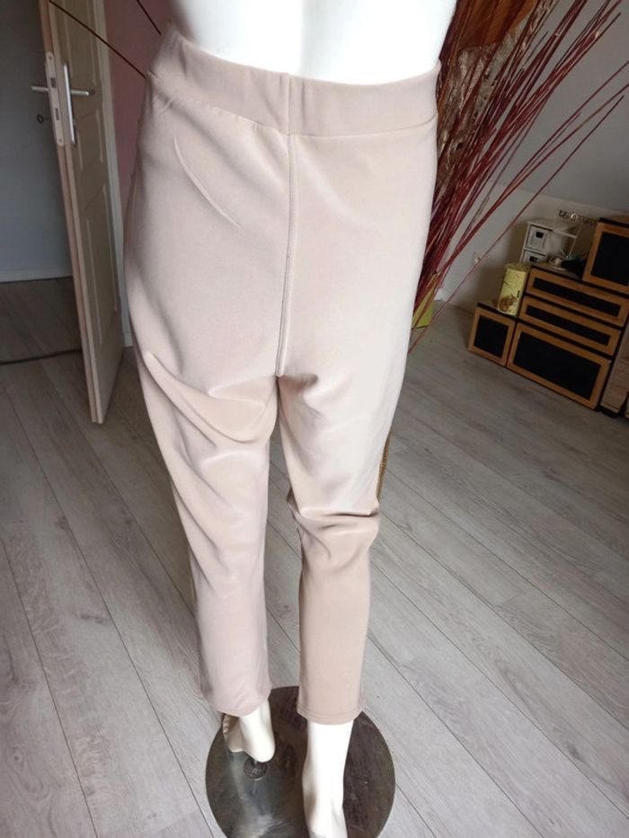 Pantalon style leggings 44/46 - photo numéro 5