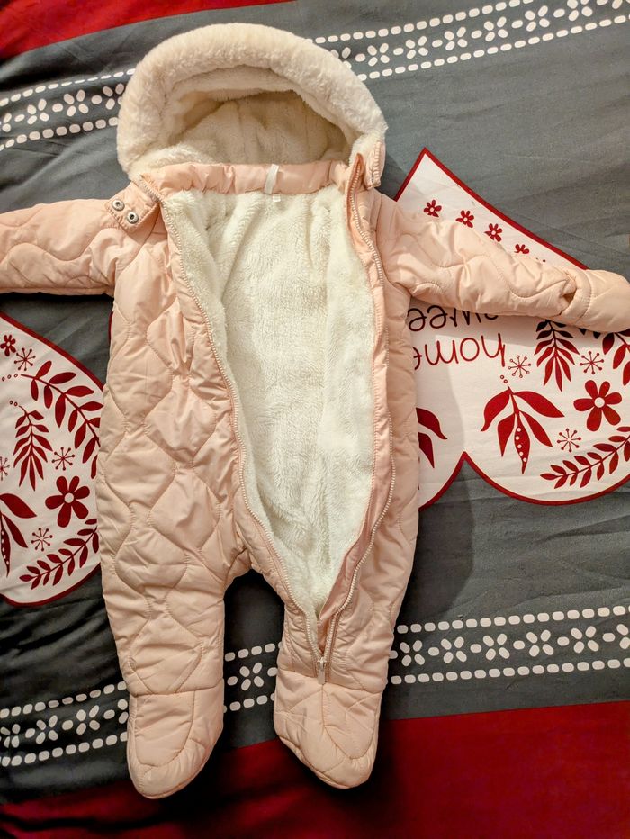 Combipilotes fille 9  mois - photo numéro 2