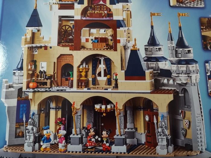 LEGO dysney Castle 71040 - photo numéro 5