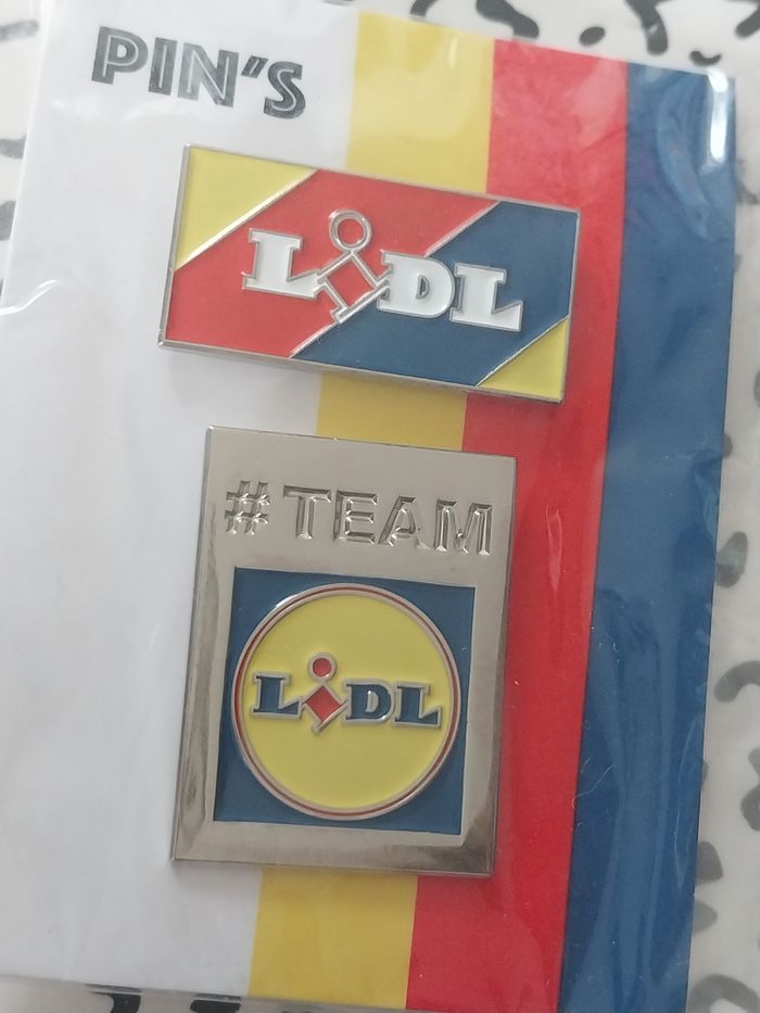 Lot 2 pin’s Lidl officiels – édition collector #TEAM - photo numéro 2