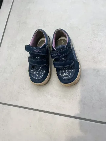 Lot chaussures enfant T24