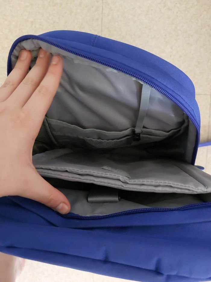 Lot sac à dos + sacoche neufs - photo numéro 4