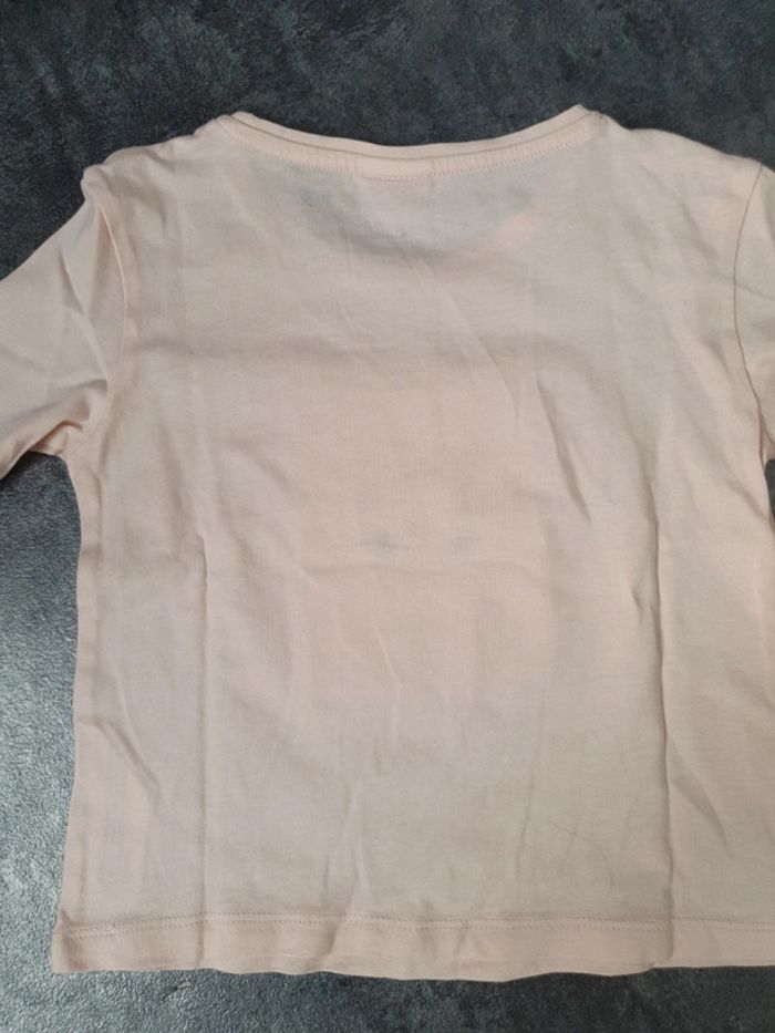 Lot 2 t-shirts fille 2 ans tape à l'œil très bon état - photo numéro 8