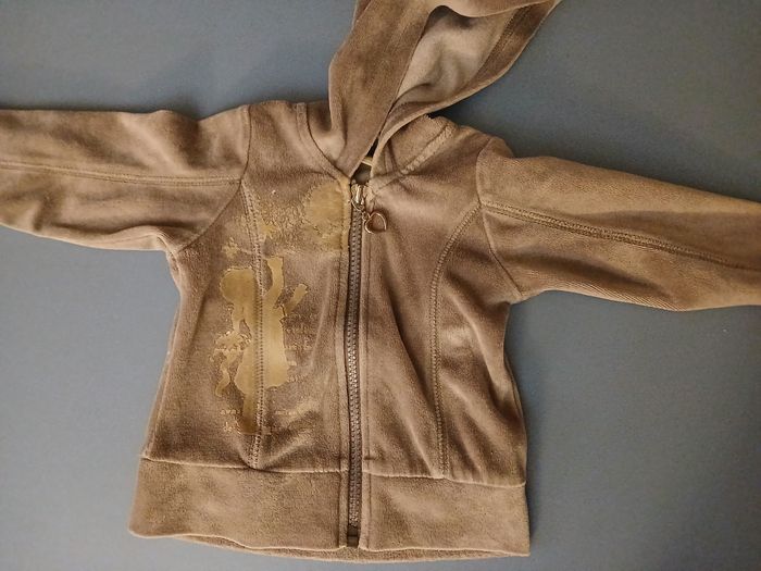 ensemble gris en velours 6 mois 3 pommes