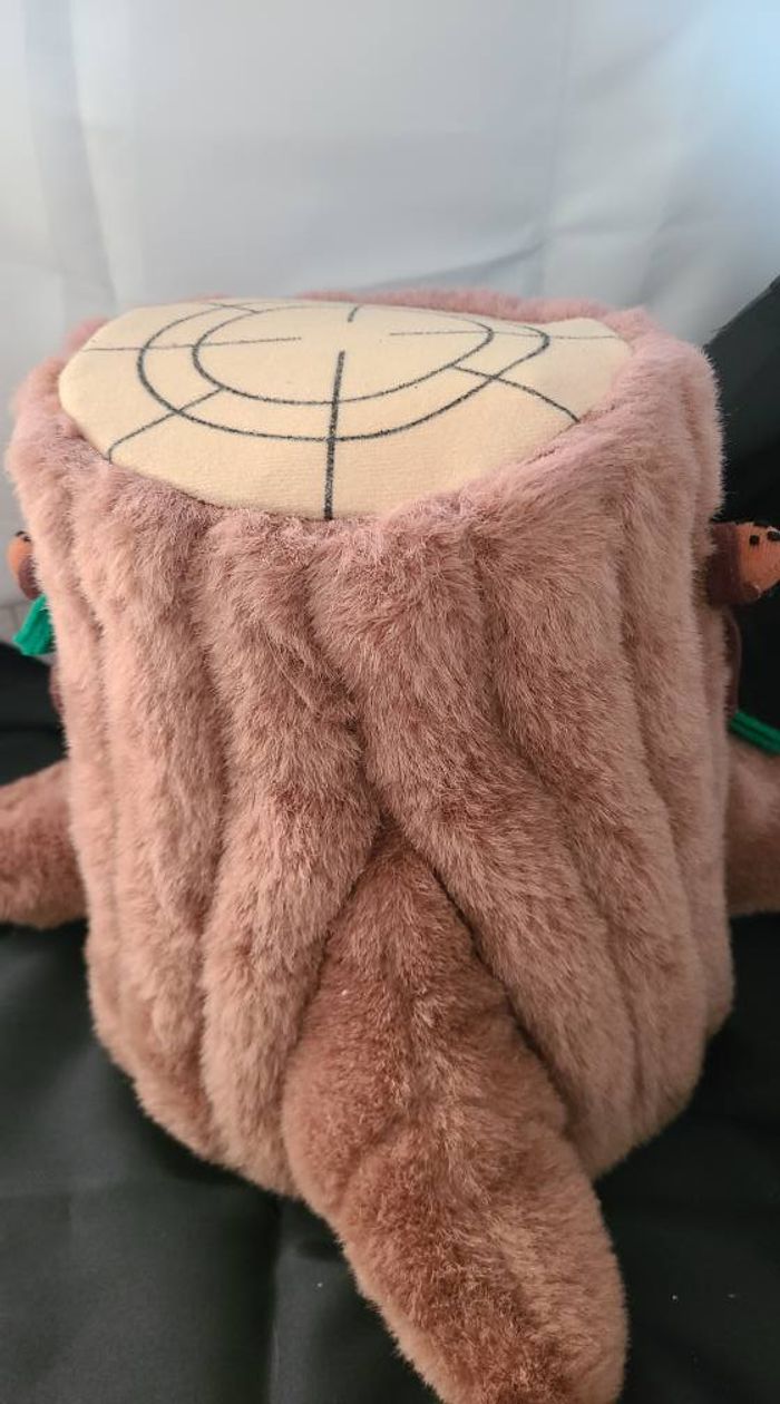 Peluches 2 écureuils avec tronc d’arbre - photo numéro 7