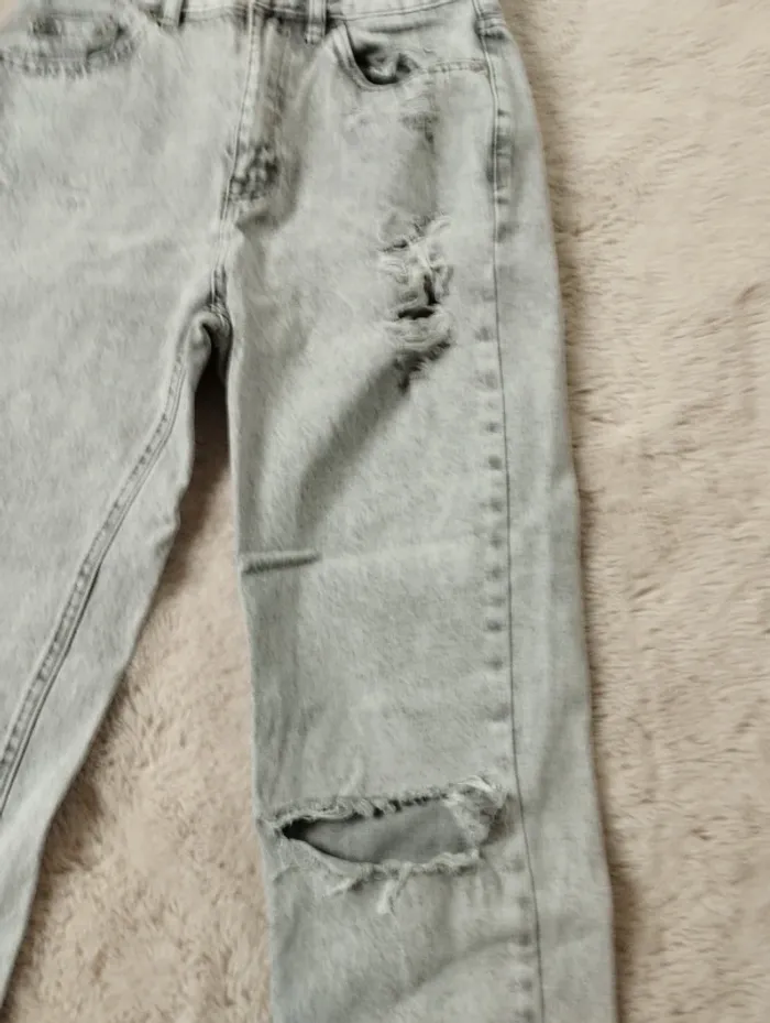 Jean droit gros troué pull&bear 36 - photo numéro 5