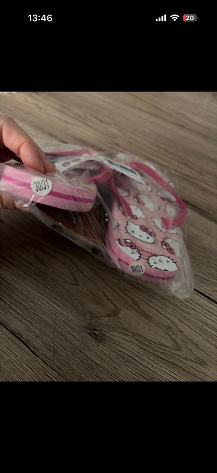 Tongs Hello Kitty - photo numéro 4