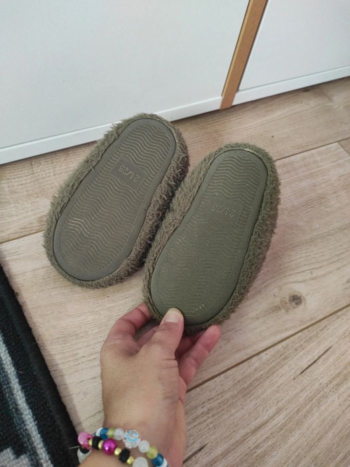 Chaussons haut crocodiles - photo numéro 3