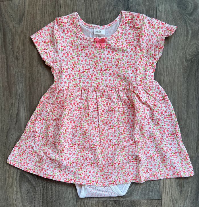 Lot printemps été taille 6 mois (17 articles) orchestra Lee Cooper Kiabi H&M cadet Rousselle - photo numéro 5