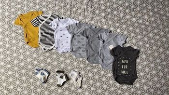 Lot de bodies/chaussettes