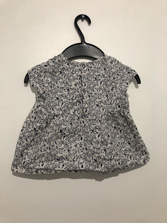 Jolie blouse Petit Bateau 18 mois - photo numéro 2