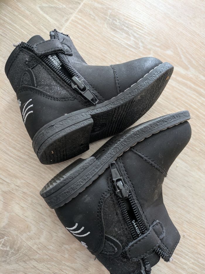 Vend chaussures bébé fille - photo numéro 4