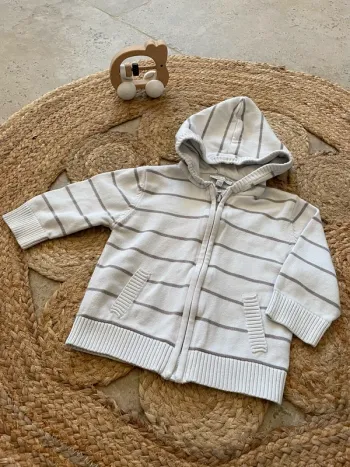 Gilet à capuche 12 mois