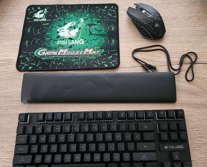 Ensemble clavier ordinateur