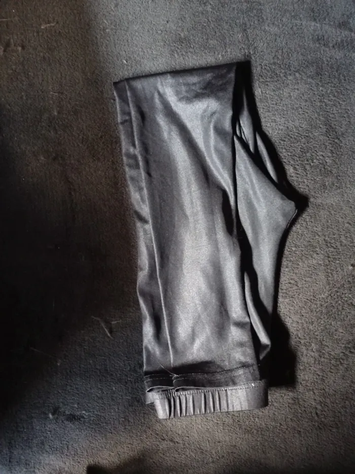 Legging simili cuir - photo numéro 2