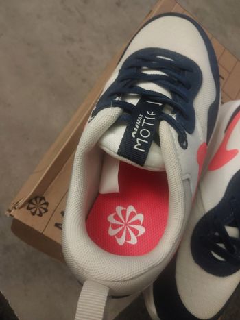 Nike air max taille 33.5