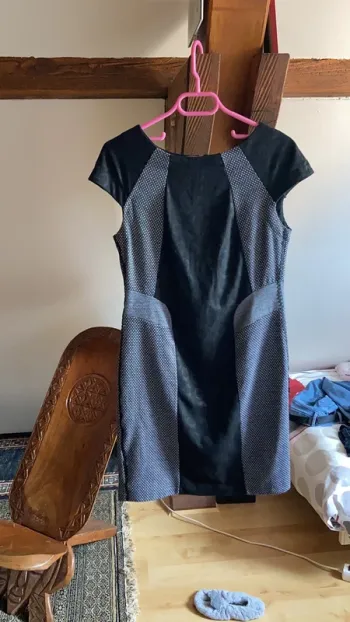 robe noire