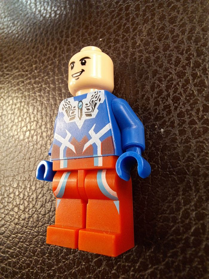 Figurine Lego compatible Ultraman - photo numéro 2