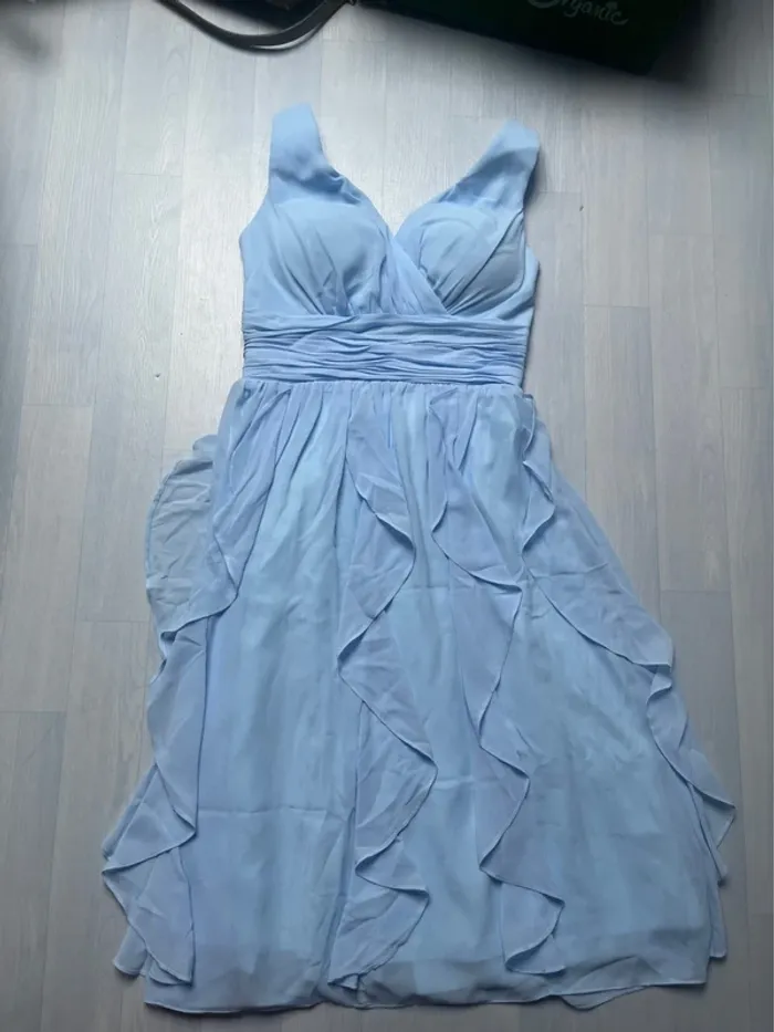 Robe de soirée bleu ciel - photo numéro 4