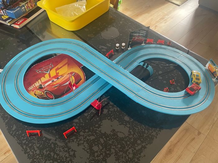 Mon premier circuit Carrera Cars - photo numéro 3