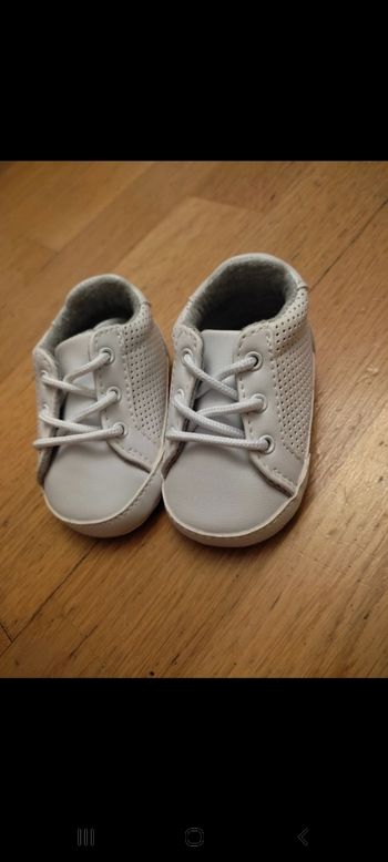 Chaussures bébé  - 1/6 mois