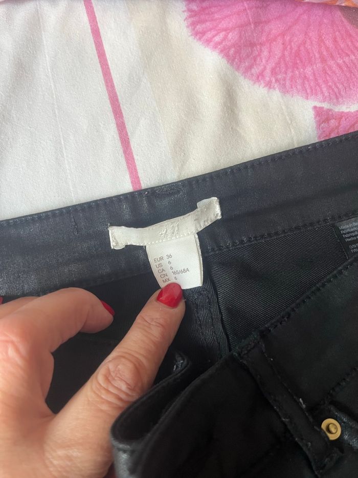 Jeans enduit - photo numéro 2