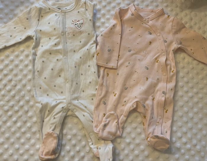 Lot bébé fille 1 mois - photo numéro 3