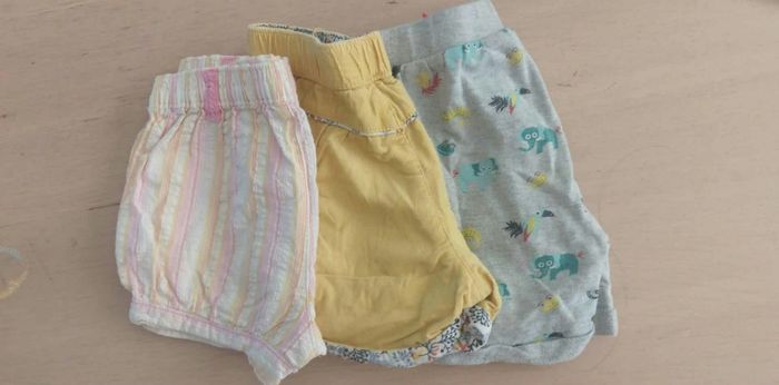 Shorts 9 mois