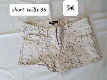 Short fille