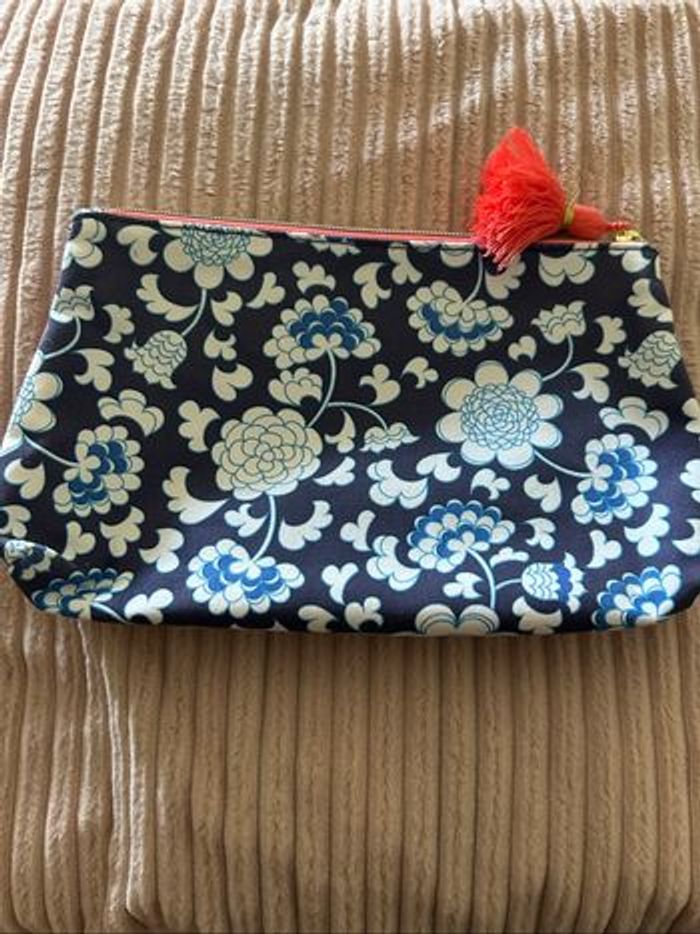 Trousse Estée Lauder - photo numéro 2