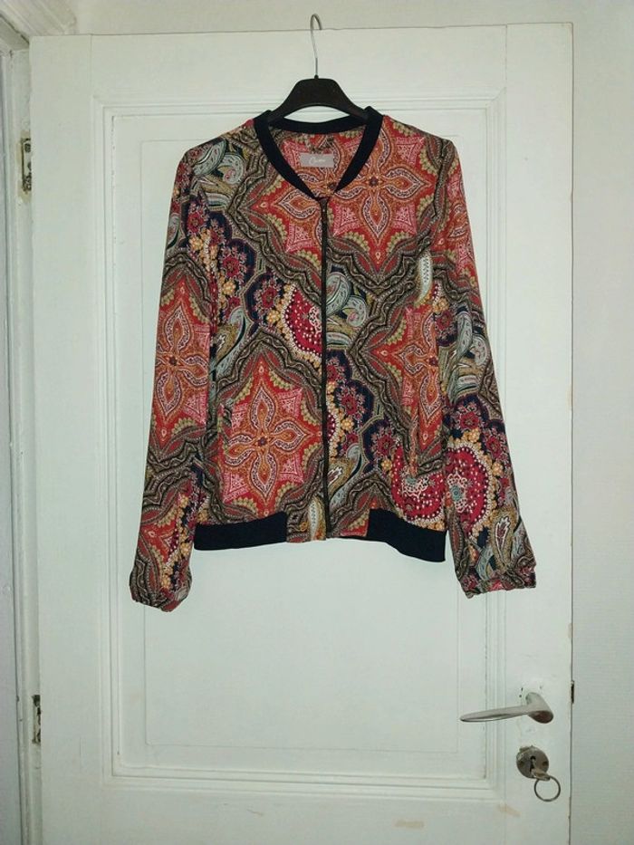 Gilet cassis