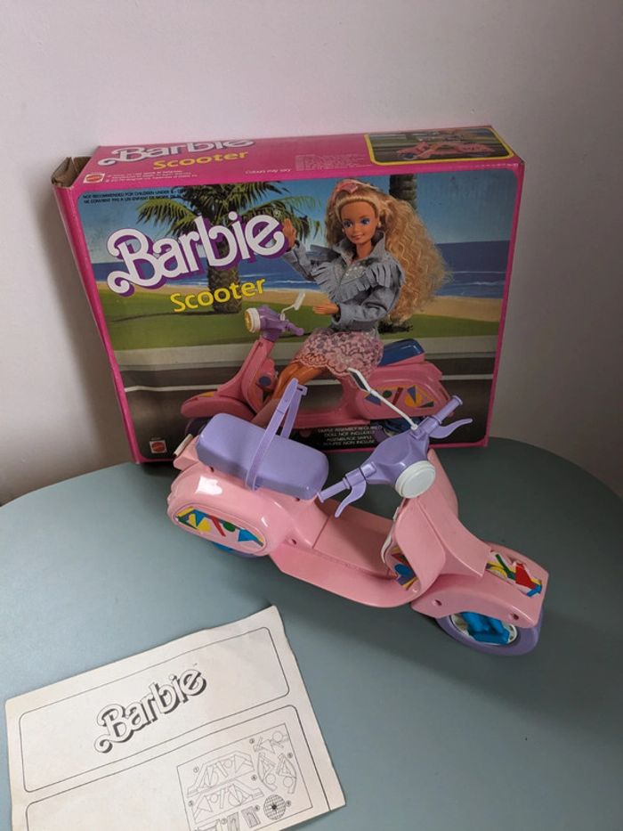 Scooter barbie vintage avec sa boîte