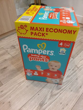 Couches Pampers baby-dry Pants T4