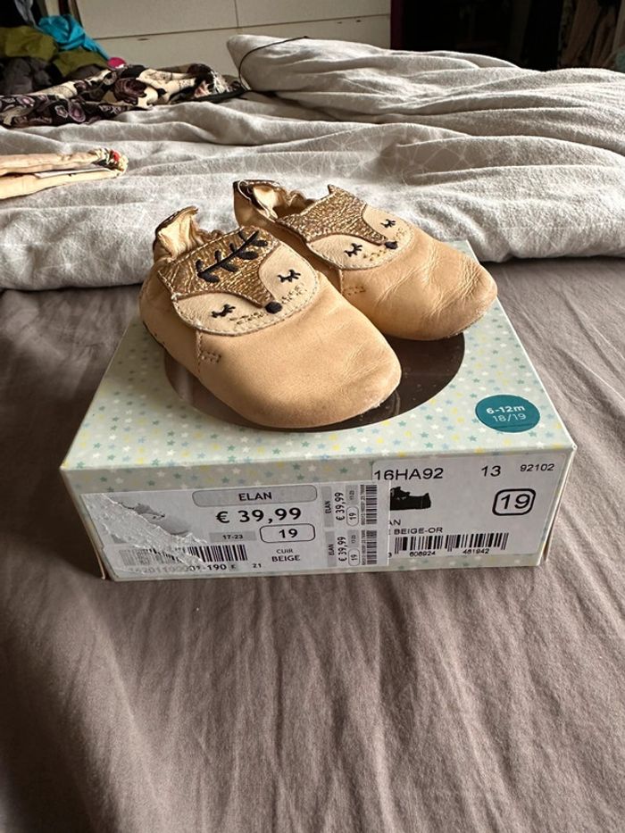 Catimini chaussons en cuir 19