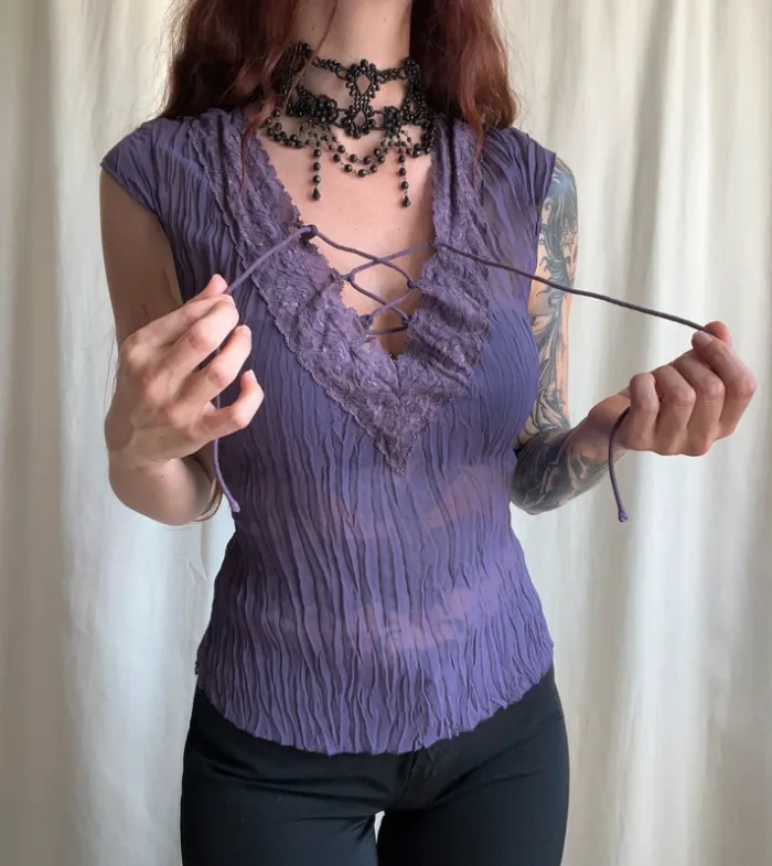 Top vintage mesh lacets matière froissée Whimsigoth Whimsy vintage 90s - Taille S/M - photo numéro 2