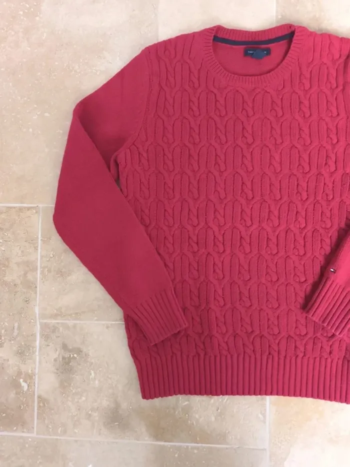 Joli pull col rond rose femme taille L Tommy Hilfiger avec logo et manches longues - photo numéro 2