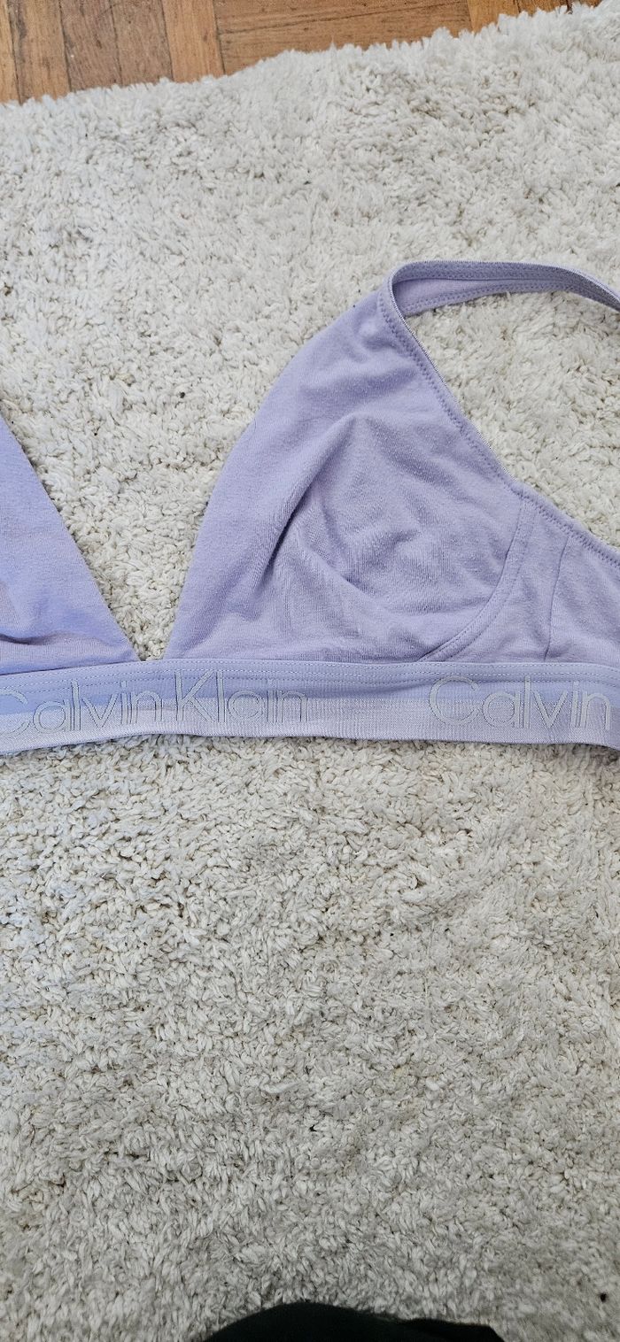 Soutien gorge - photo numéro 2