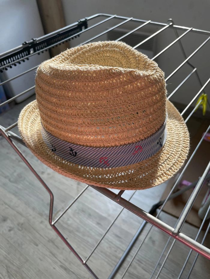 Chapeau