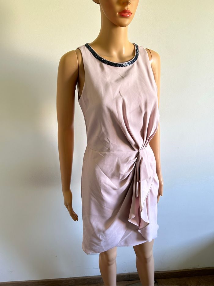 Robe rose claire sans manches Morgan taille 34 jamais portée - photo numéro 2